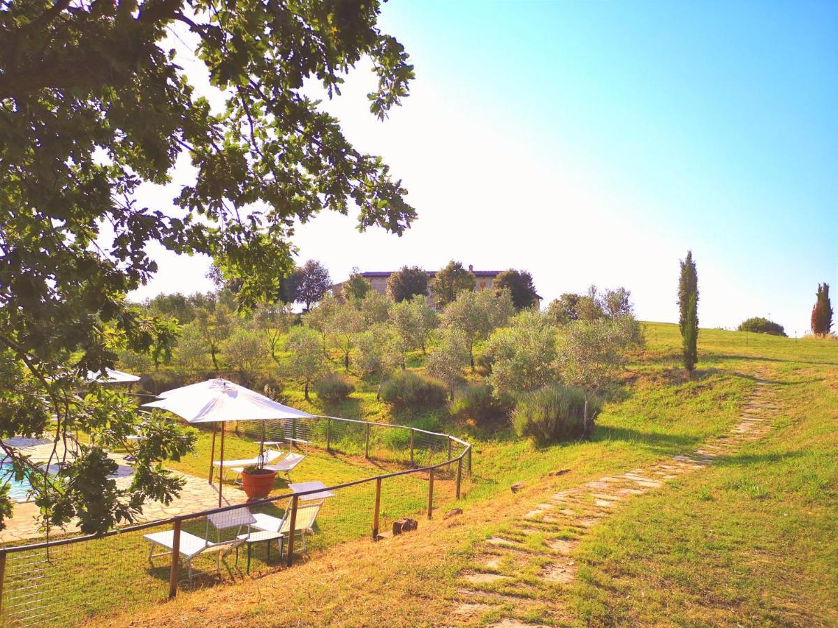 Locanda Vesuna Countryhouse Trequanda Exterior photo