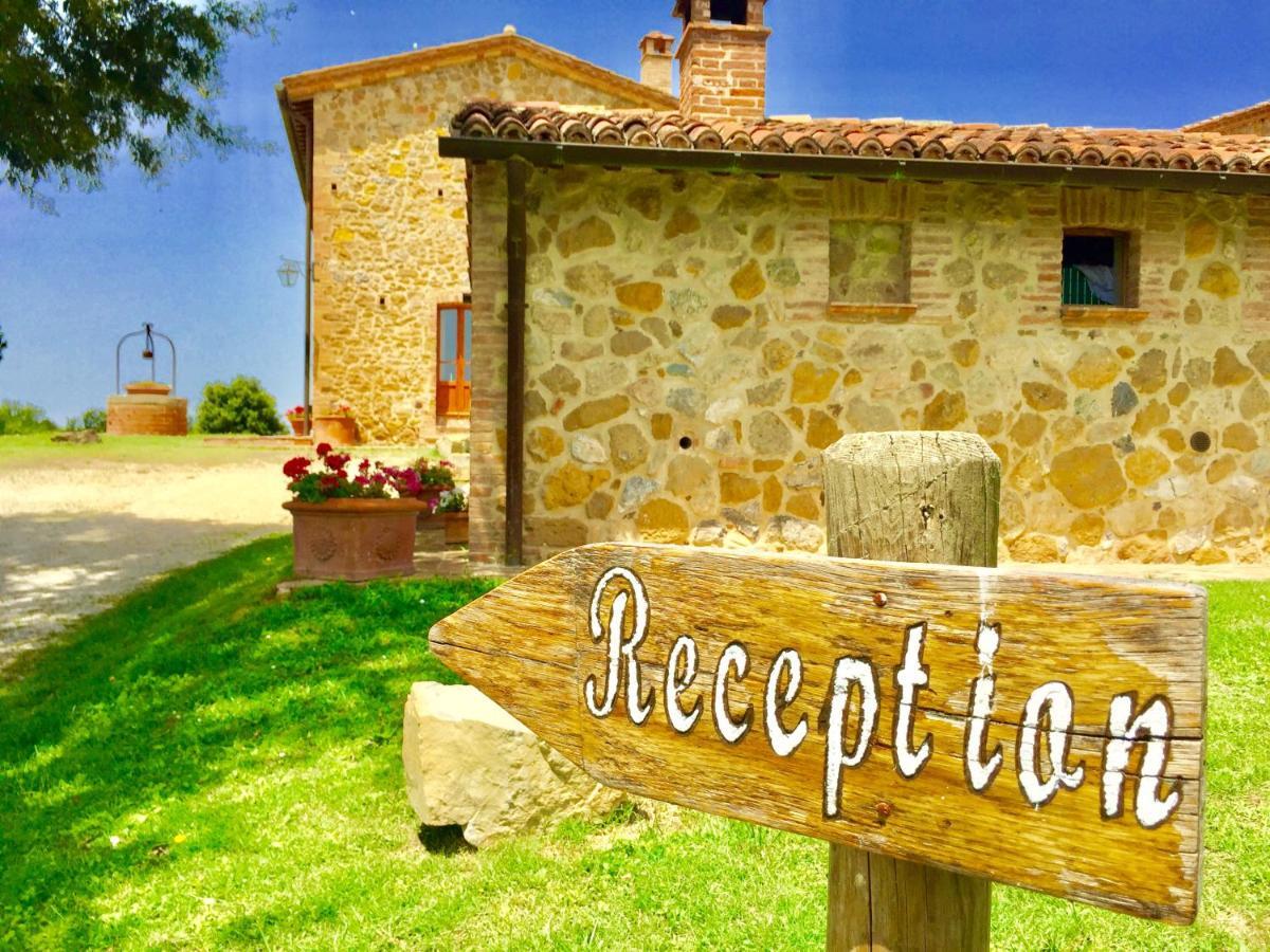 Locanda Vesuna Countryhouse Trequanda Exterior photo