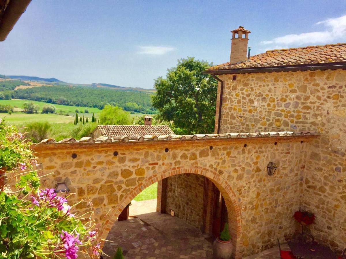 Locanda Vesuna Countryhouse Trequanda Exterior photo